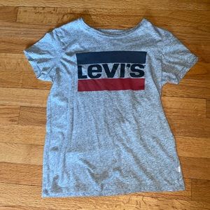 Woman’s Levi’s Logo Classic Tee